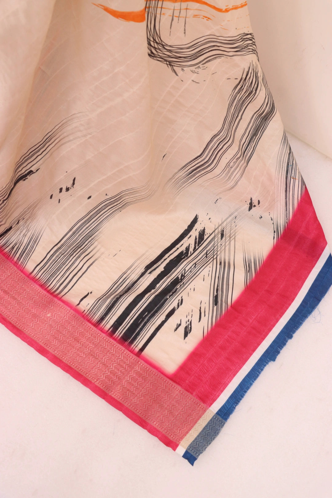 cream colour saree with pink border
