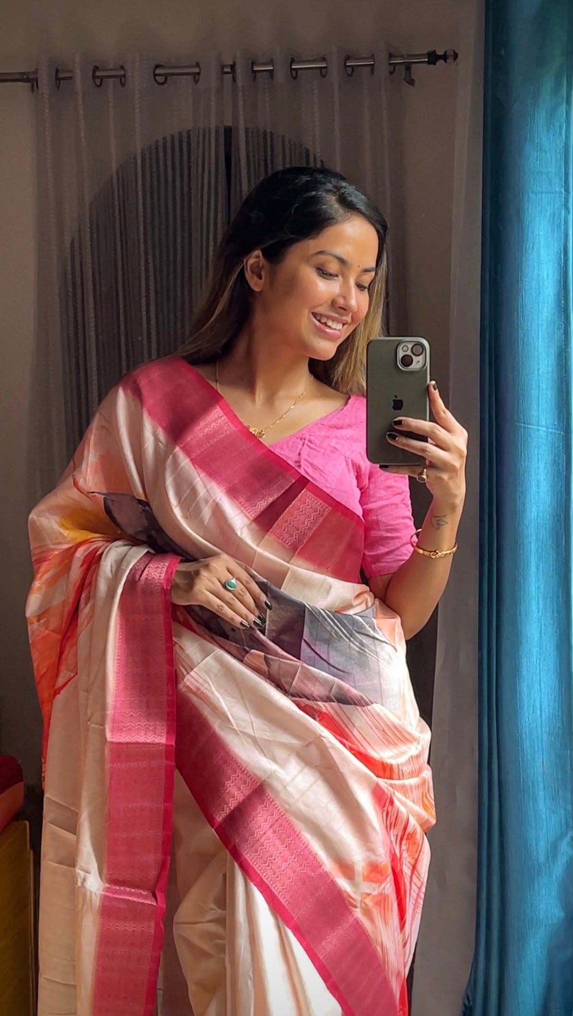 cream colour silk saree with pink border